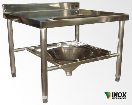 Mesa-de-canto 01- InoxRiograndense